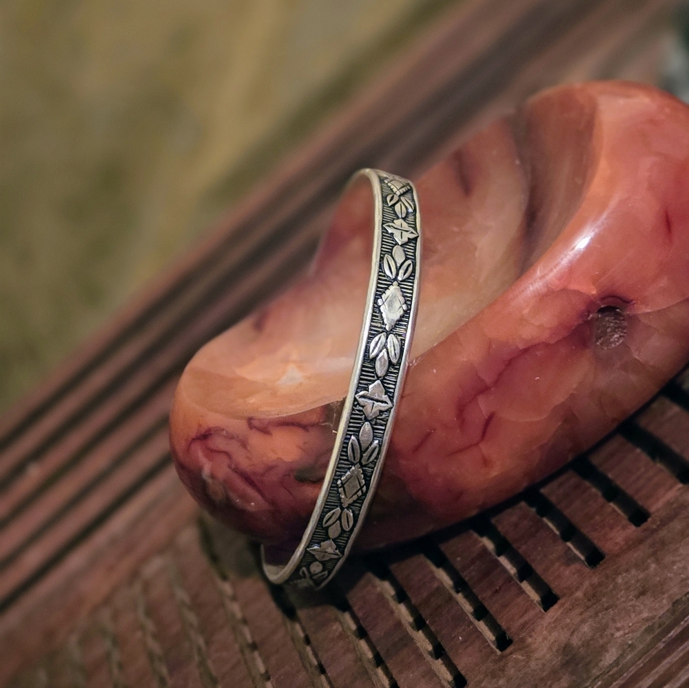 Sterling Silver Clover Pattern Bangle Bracelet - image 6